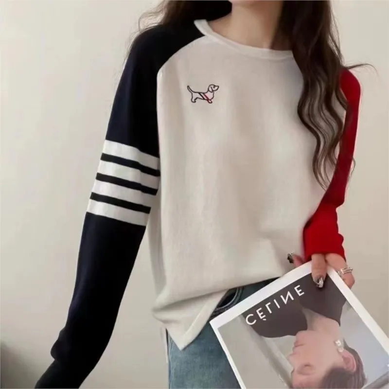 Autumn Chic Puppy Embroidery Sweater All-match O-neck Pullovers Winter Fashion Loose Long Sleeve Knit Sweaters Y2K Sweet Tops
Autumn Chic Puppy Embroidery Sweater All-match O-neck Pullovers Winter Fashion Loose Long Sleeve Knit Sweaters Y2K Sweet Tops