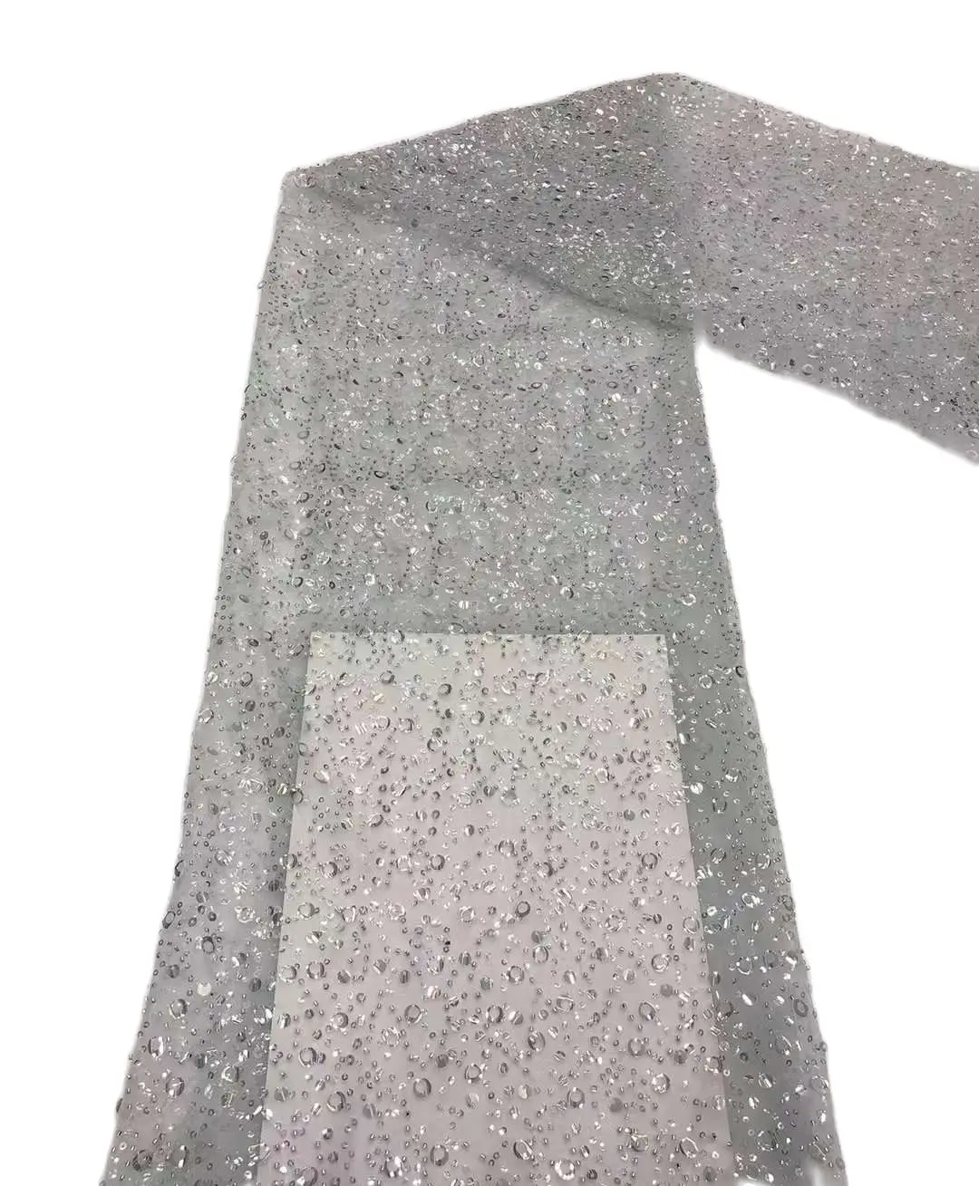 New Arrival hot sale embroidered mesh fabric with Shinny Big Sequins french lace fabric H-13.41302 for party dress
New Arrival hot sale embroidered mesh fabric with Shinny Big Sequins french lace fabric H-13.41302 for party dress