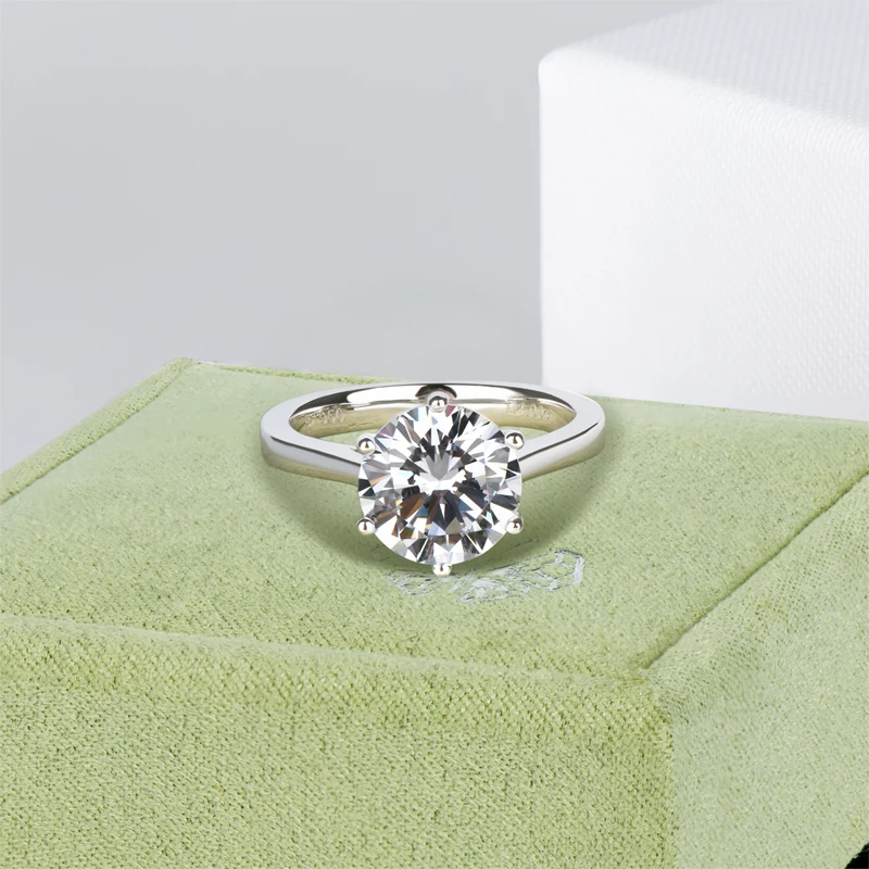 Classic 4 Carat Solitaire Ring Big Diamond Engagement Ring 6 Claws NSCD Ring for Women 925 Sterling Silver Women's Wedding Ring
Classic 4 Carat Solitaire Ring Big Diamond Engagement Ring 6 Claws NSCD Ring for Women 925 Sterling Silver Women's Wedding Ring