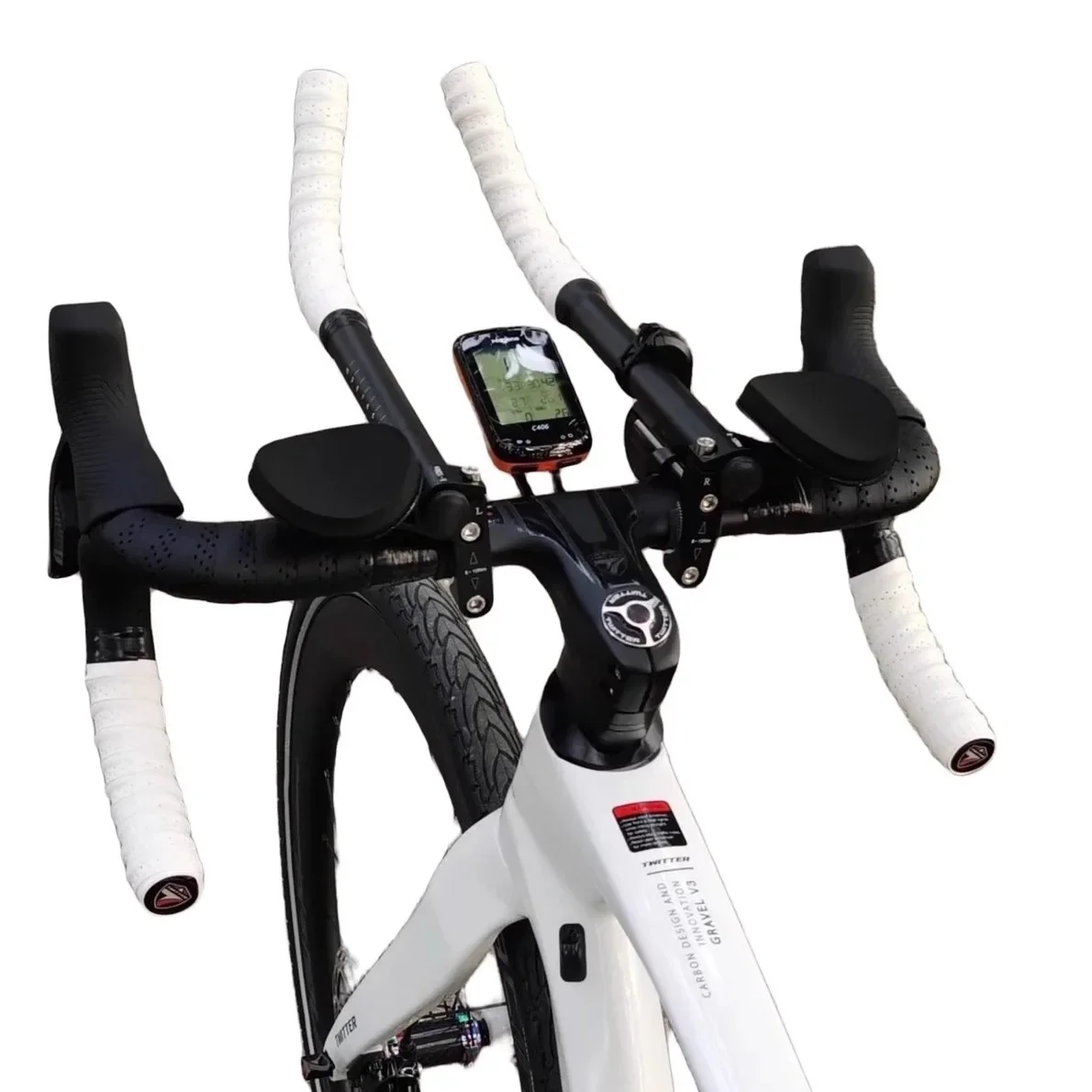 The integrated rest handle is changed from the road car to the TT rest handle, which is compatible with most handlebars.
The integrated rest handle is changed from the road car to the TT rest handle, which is compatible with most handlebars.