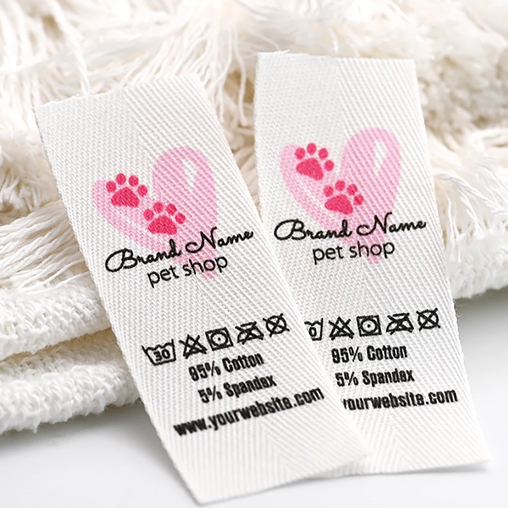 Folded Custom Cotton Twill Label 0.98"x2.76" for Leather Tote, Shopper Bag – Durable Eco-Friendly Tag for Handmade Purses
Folded Custom Cotton Twill Label 0.98"x2.76" for Leather Tote, Shopper Bag – Durable Eco-Friendly Tag for Handmade Purses