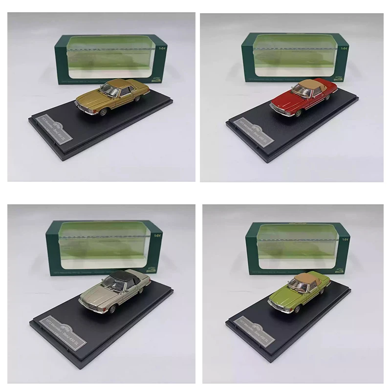 Die casting 1:64 GFCC 1973 -450SL simulated alloy car model new finished static collection ornament children's toys Gift
Die casting 1:64 GFCC 1973 -450SL simulated alloy car model new finished static collection ornament children's toys Gift