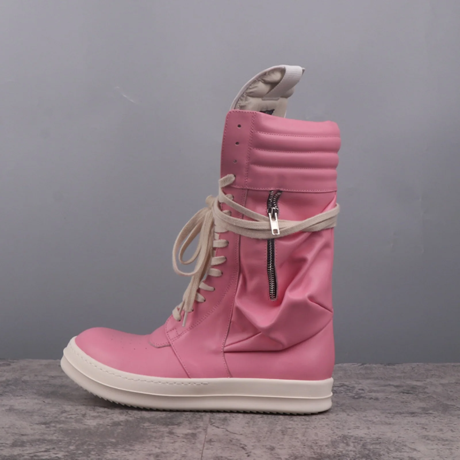 Brand Men Shoe Casual High Top Quality Women Sneaker Black Ankle Boot Geobasket Leather RO Fashion Thick-sole Flat Zip Shoe
Brand Men Shoe Casual High Top Quality Women Sneaker Black Ankle Boot Geobasket Leather RO Fashion Thick-sole Flat Zip Shoe