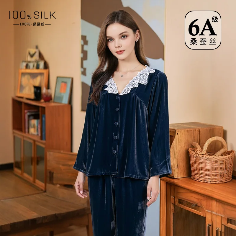 French Vintage Silk Velvet Pajamas Set Women Autumn Winter Elegant Satin Sleepwear Warm Long Sleeve Loungewear Chic Suit
French Vintage Silk Velvet Pajamas Set Women Autumn Winter Elegant Satin Sleepwear Warm Long Sleeve Loungewear Chic Suit