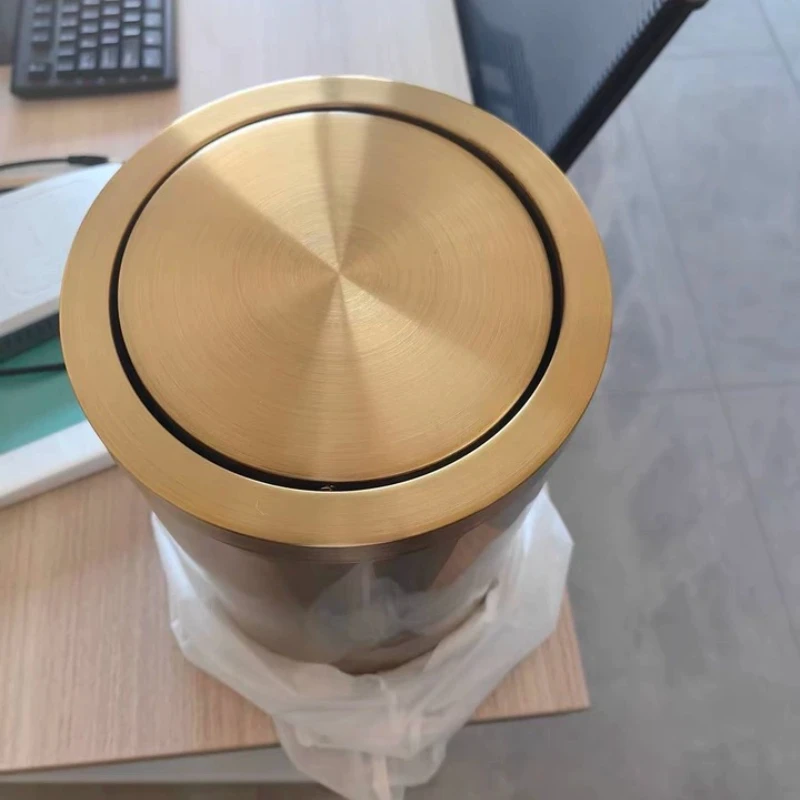 Stainless Steel Swing Lid Trash Can High-end Garbage Bin for Living Room Modern Minimalist Waste Basket Kitchen Waste Bins
Stainless Steel Swing Lid Trash Can High-end Garbage Bin for Living Room Modern Minimalist Waste Basket Kitchen Waste Bins