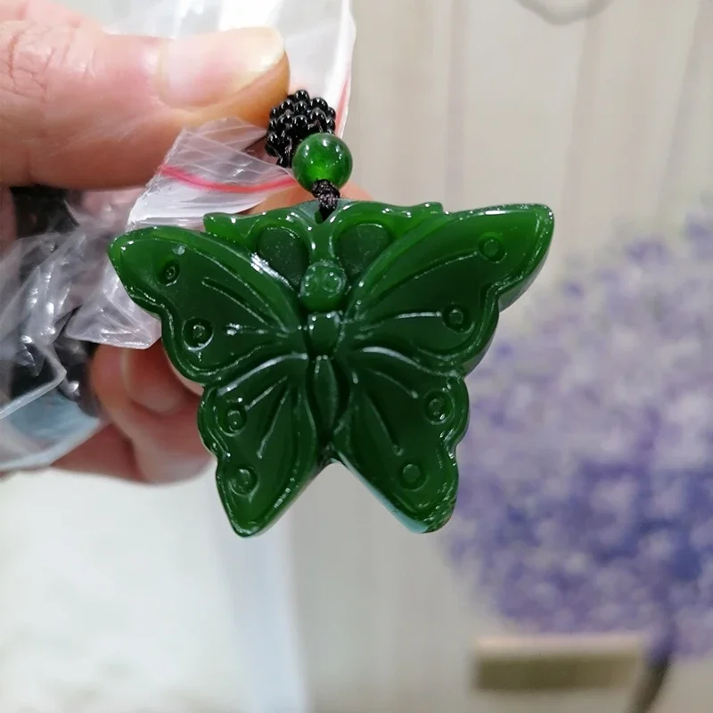 Natural Green Hand-carved Butterfly Jade Pendant Fashion Boutique Jewelry Men and Women Necklace Gift Accessories
Natural Green Hand-carved Butterfly Jade Pendant Fashion Boutique Jewelry Men and Women Necklace Gift Accessories