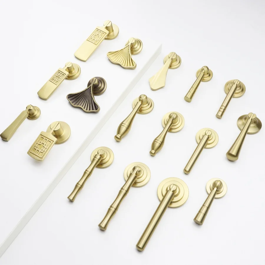 European-style Solid Brass Door Handle Vintage Drawer Cabinet Decoration Handle Luxurious Copper Furniture Handles Hardware
European-style Solid Brass Door Handle Vintage Drawer Cabinet Decoration Handle Luxurious Copper Furniture Handles Hardware
