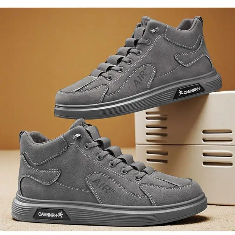 Men's High-Top Sports Casual Shoes Light Luxury Trendy Design Autumn Fashion Thick-Soled Leather Upper One-Step Board Shoes
Men's High-Top Sports Casual Shoes Light Luxury Trendy Design Autumn Fashion Thick-Soled Leather Upper One-Step Board Shoes