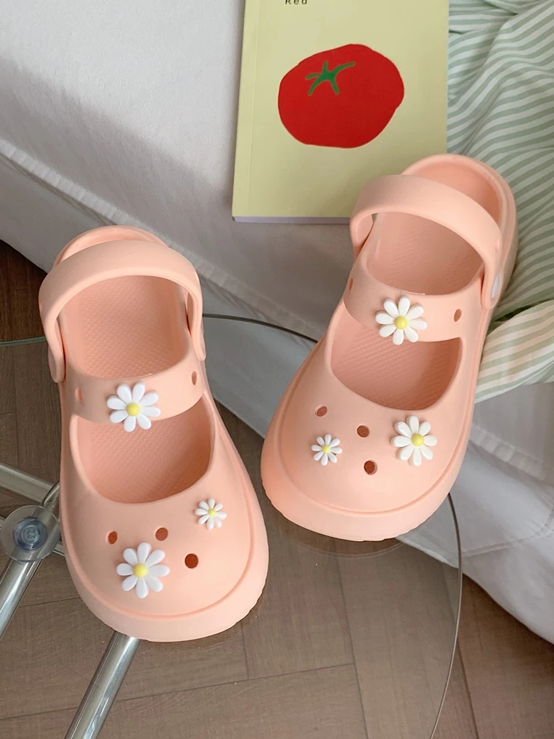 Sweet Floral Thick Bottomed Sandals Half Covered Slip-On Summer Slippers Anti-Slip Comfortable Mary Janes for Women
Sweet Floral Thick Bottomed Sandals Half Covered Slip-On Summer Slippers Anti-Slip Comfortable Mary Janes for Women