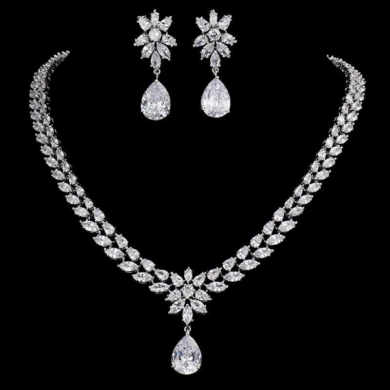 Wedding Bride Dinner Party Jewelry Sets Earrings Necklace White Zircon Shiny Green Blue Water Drop Jewelry Anniversary Gift
Wedding Bride Dinner Party Jewelry Sets Earrings Necklace White Zircon Shiny Green Blue Water Drop Jewelry Anniversary Gift