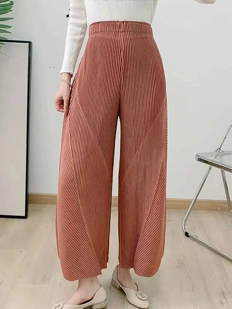 Pleated Pants Loose For Women Elastic High Waist Solid Color Wide Leg Trousers Female Casual Clothing 2025 New 2ROOT
Pleated Pants Loose For Women Elastic High Waist Solid Color Wide Leg Trousers Female Casual Clothing 2025 New 2ROOT
