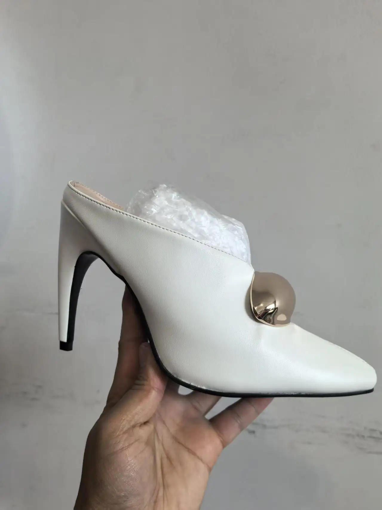 Show Style 10.5cm High Heel Fish Mouth Sandals Spring Summer Black White Fashion Sexy Professional Commuter Women Shoes Size 43
Show Style 10.5cm High Heel Fish Mouth Sandals Spring Summer Black White Fashion Sexy Professional Commuter Women Shoes Size 43
