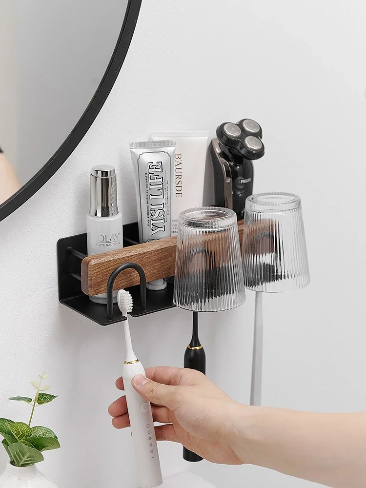 Туалет, полка для зубных щеток, чашка для полоскания рта для туалета 
Туалет, полка для зубных щеток, чашка для полоскания рта для туалета