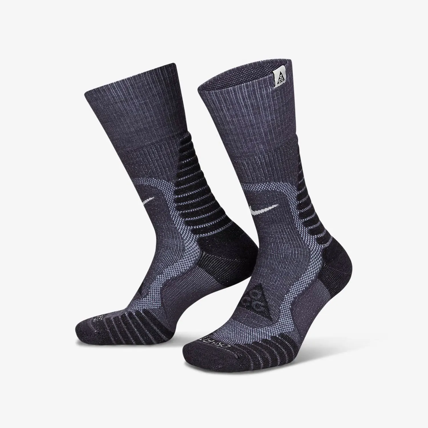 Оригинальные новые спортивные носки унисекс с высоким берцем Nike DV5465-001
Оригинальные новые спортивные носки унисекс с высоким берцем Nike DV5465-001
