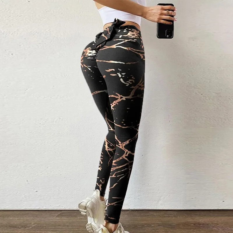 Peach-topped fitness pants, high waist, lifts the buttocks, quick-drying, base layer pants, tight-fitting, elastic yoga pants.
Peach-topped fitness pants, high waist, lifts the buttocks, quick-drying, base layer pants, tight-fitting, elastic yoga pants.