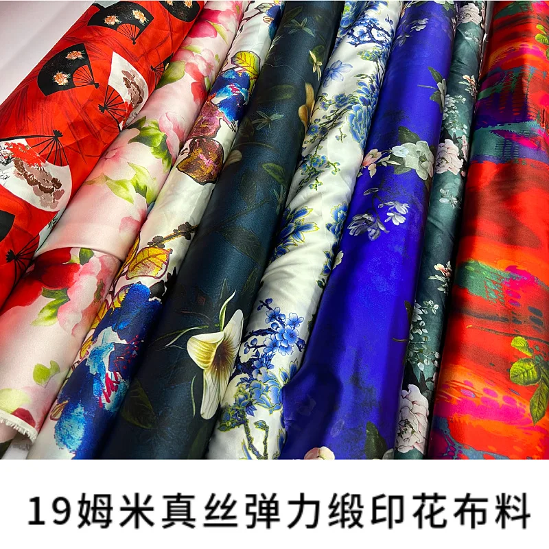 High Qquality Hangzhou Real Silk Cheongsam Fabric Stretch Satin 19momme 108 Digital Inkjet Printing Clothing
High Qquality Hangzhou Real Silk Cheongsam Fabric Stretch Satin 19momme 108 Digital Inkjet Printing Clothing