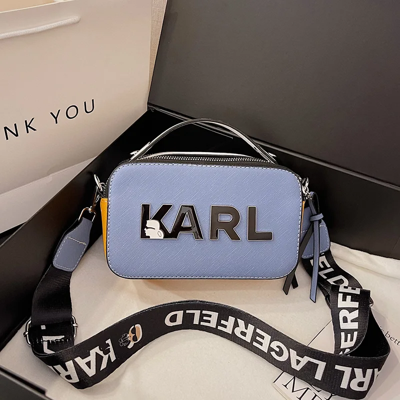 2025 Trendy Camera Crossbody Bag - Women's Minimalist Shoulder Purse, Fashion Small Niche Design Bag, High-End Stylish Handbag
2025 Trendy Camera Crossbody Bag - Women's Minimalist Shoulder Purse, Fashion Small Niche Design Bag, High-End Stylish Handbag