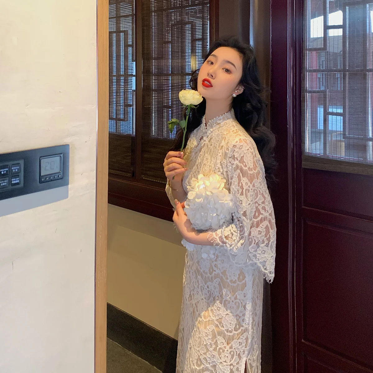 Ele Lace by Lu Jin Retro Sle Revamped Version National Poodle for Young Women Simple Color Daily Wear
Ele Lace by Lu Jin Retro Sle Revamped Version National Poodle for Young Women Simple Color Daily Wear