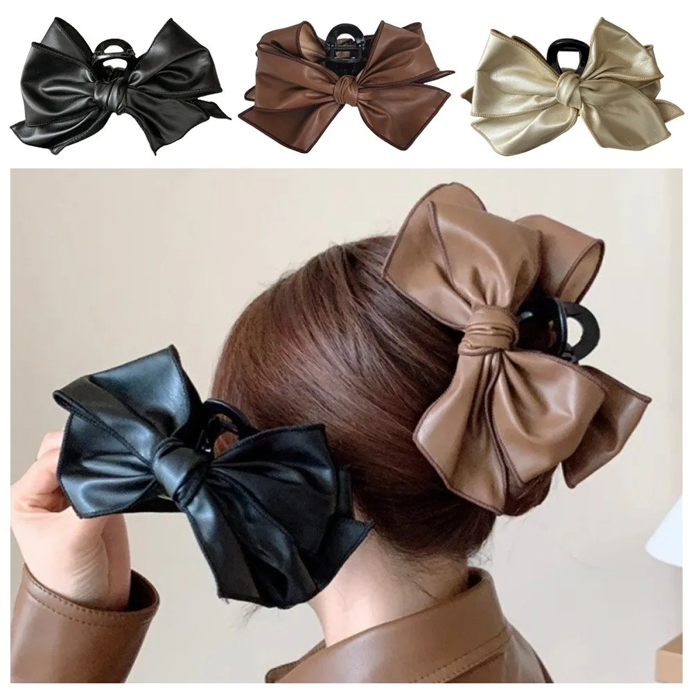 Holiday Gift Leather Bow Claw Clip Oversized Design Black Hair Clip Strong Grip Elegant Hairpin Thick Hair Hold
Holiday Gift Leather Bow Claw Clip Oversized Design Black Hair Clip Strong Grip Elegant Hairpin Thick Hair Hold