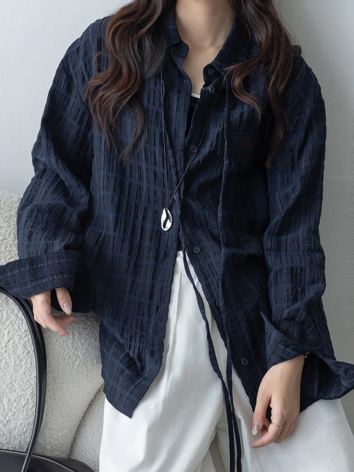 MoZa Fashion Loose Long Sleeve Plaid Shirt Women's Autumn New Style Slimming High-End Feeling Commute Style Button up Top
MoZa Fashion Loose Long Sleeve Plaid Shirt Women's Autumn New Style Slimming High-End Feeling Commute Style Button up Top