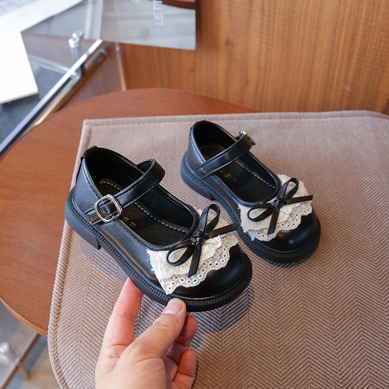 New Style Children's leather shoes girl's shoes spring new style lace bow single shoes fashion children's shoes for performance
New Style Children's leather shoes girl's shoes spring new style lace bow single shoes fashion children's shoes for performance