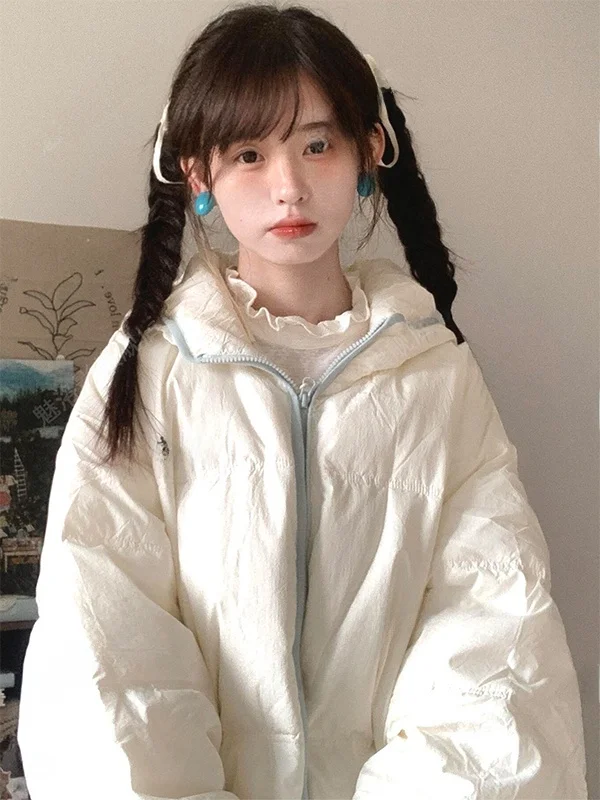Милая зимняя хлопковая куртка в корейском стиле с капюшоном, сине-белая, в стиле «хлебный пух», на молнии, свободного кроя, универсальная женская куртка
Милая зимняя хлопковая куртка в корейском стиле с капюшоном, сине-белая, в стиле «хлебный пух», на молнии, свободного кроя, универсальная женская куртка