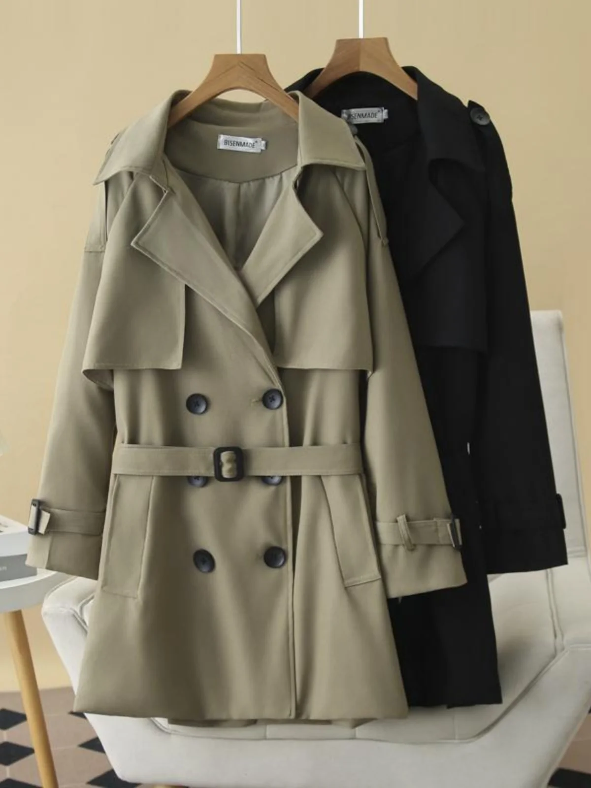 Loose Large Size Women's Coat British Style Spring Autumn New Style Korean Version Casual Belted Mid-Length Windbreaker
Loose Large Size Women's Coat British Style Spring Autumn New Style Korean Version Casual Belted Mid-Length Windbreaker