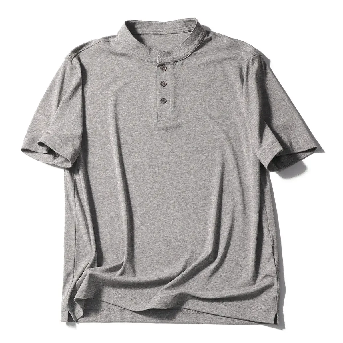 Italian old money wind 2026 summer new wool blend cool Henry collar short-sleeved T-shirt
Italian old money wind 2026 summer new wool blend cool Henry collar short-sleeved T-shirt