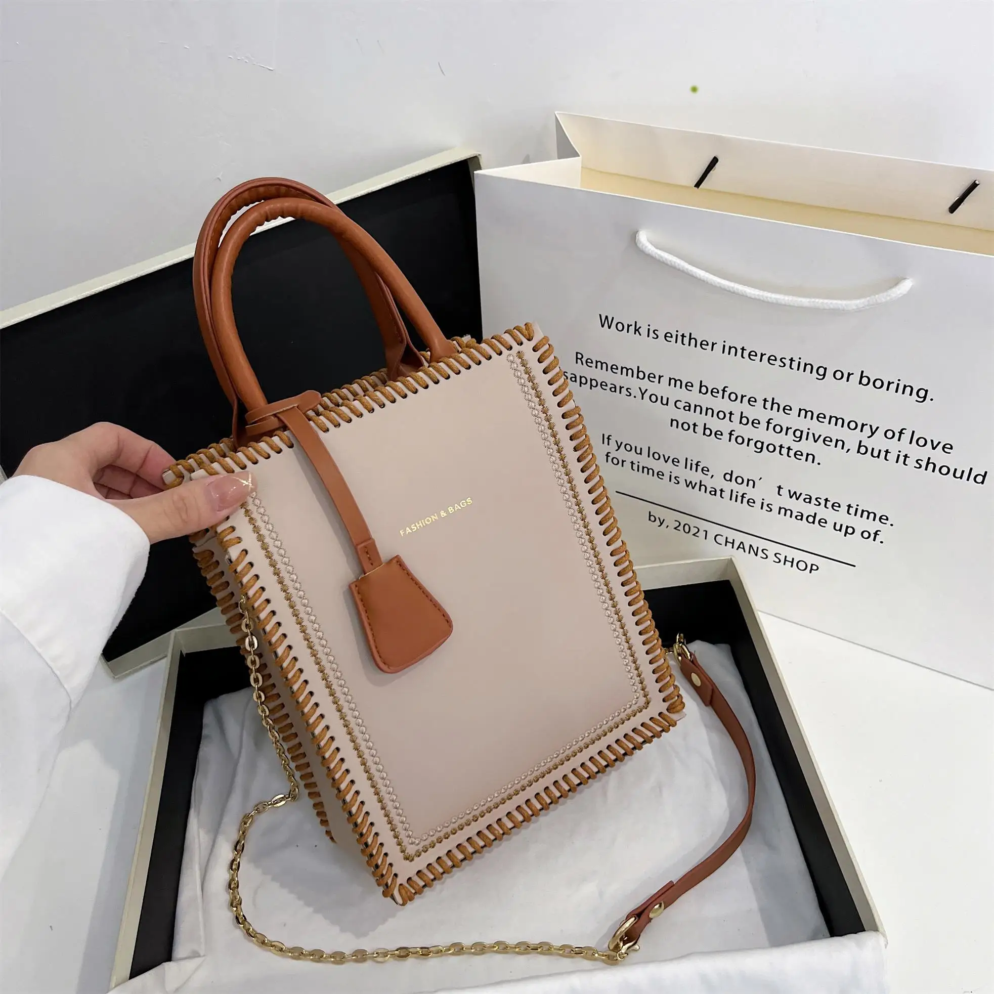 Handwoven DIY Material Bag Crossbody oulder Bag for Casual Young Women Faionable Synthetic Leather Zipper Closure PU Mate...
Handwoven DIY Material Bag Crossbody oulder Bag for Casual Young Women Faionable Synthetic Leather Zipper Closure PU Mate...