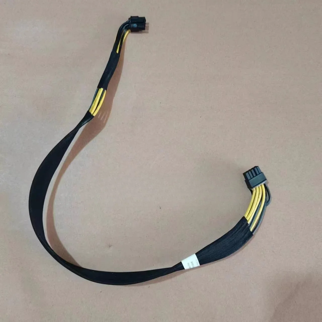 Новый шнур питания для платы графического процессора PLX для сервера Dell PowerEdge C4130 D8WXC
Новый шнур питания для платы графического процессора PLX для сервера Dell PowerEdge C4130 D8WXC