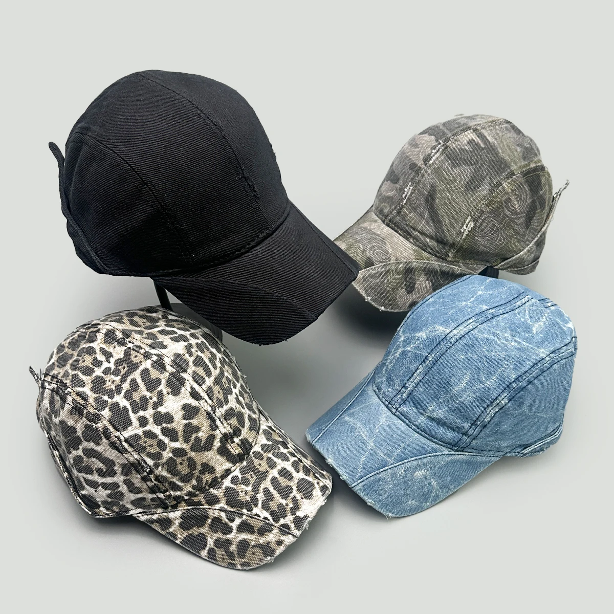 American Retro Leopard Print Camouflage Baseball Hats New Men Women Sunshade Personal Versatile Distress Fashion ins Peaked Caps
American Retro Leopard Print Camouflage Baseball Hats New Men Women Sunshade Personal Versatile Distress Fashion ins Peaked Caps
