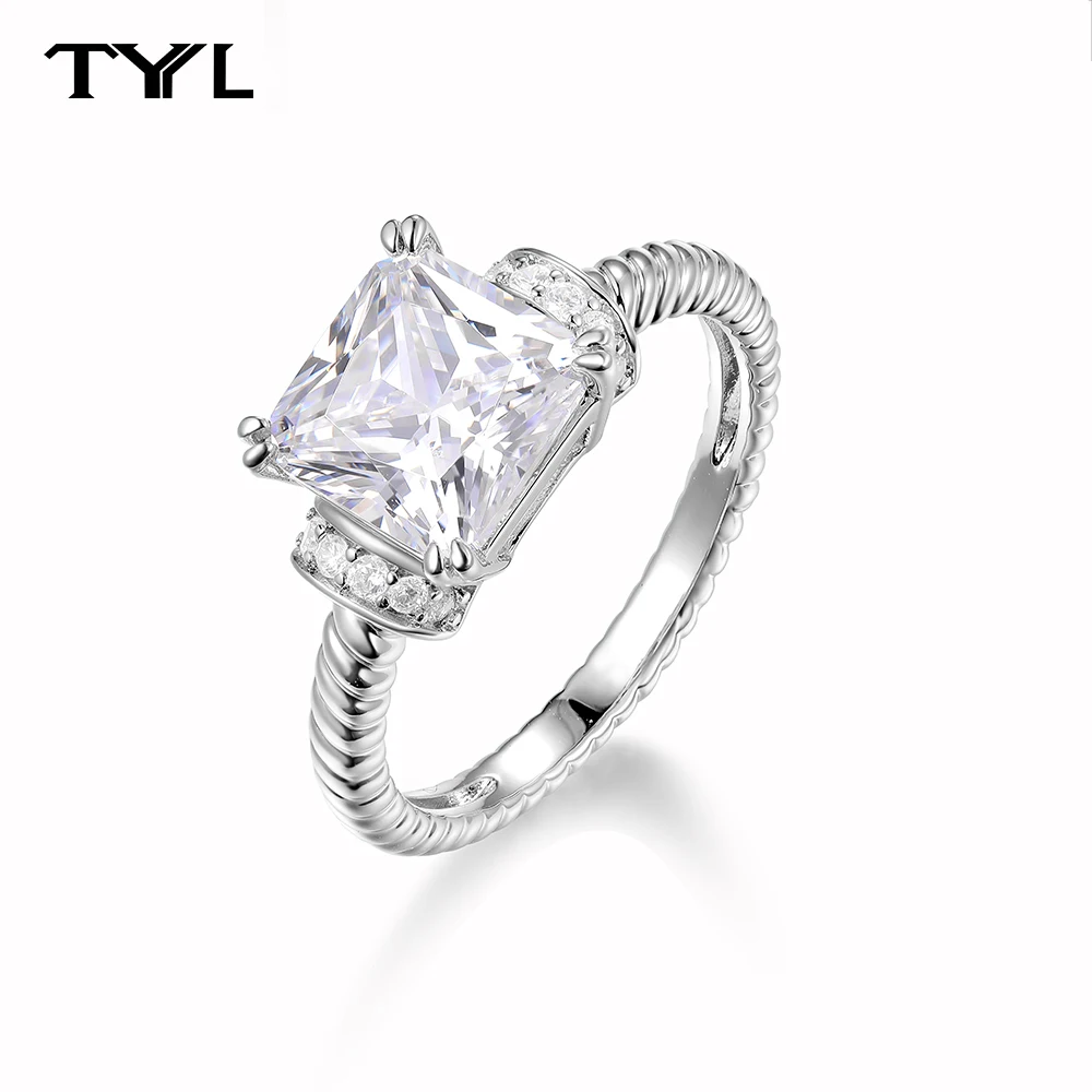 TYYL New Design Thread Rings for Women Asscher Cut 2.5ct Zircon Copper Rings Stackable with Fine Jewely
TYYL New Design Thread Rings for Women Asscher Cut 2.5ct Zircon Copper Rings Stackable with Fine Jewely