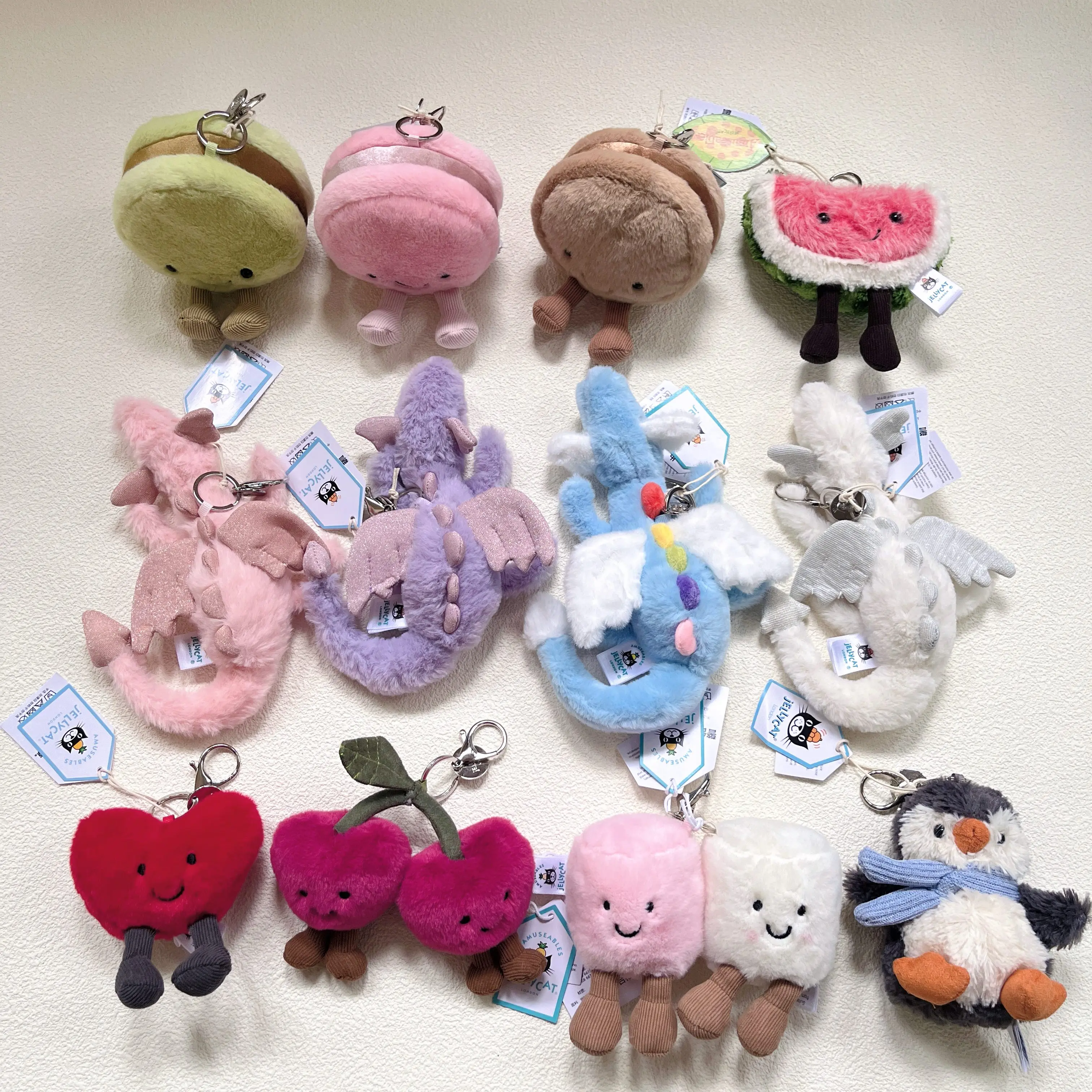 JC Two tone cotton candy cute girl bag charm plush toy keychain Kawaii plush toy Limited New Gift Popular Sky Dragon Bag Charm
JC Two tone cotton candy cute girl bag charm plush toy keychain Kawaii plush toy Limited New Gift Popular Sky Dragon Bag Charm