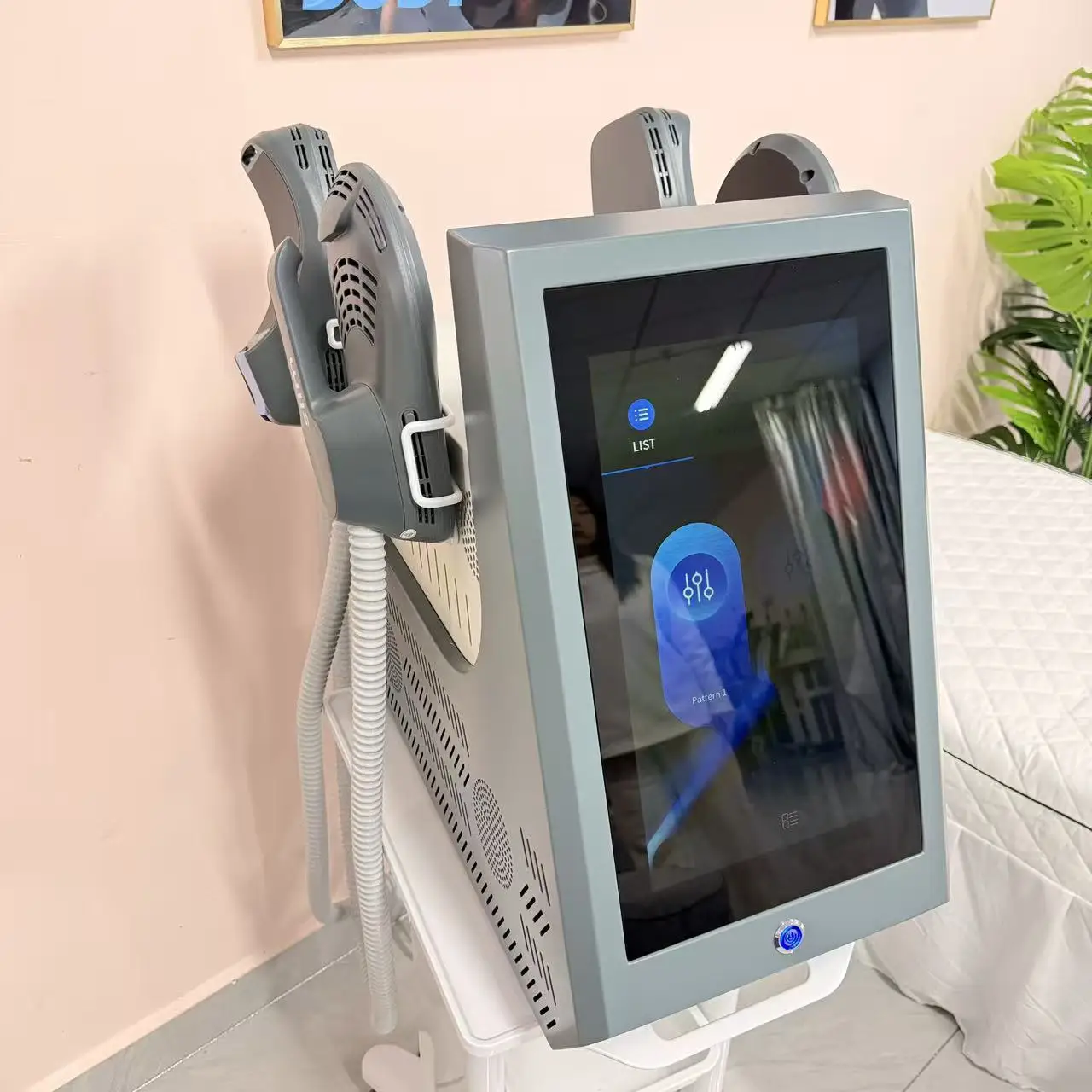 MYOslim NEO 6500W EMS HI-EMT Muscle Build Body Sculpt Slimming Machine Fat Reduction Salon Beauty Equipment
MYOslim NEO 6500W EMS HI-EMT Muscle Build Body Sculpt Slimming Machine Fat Reduction Salon Beauty Equipment