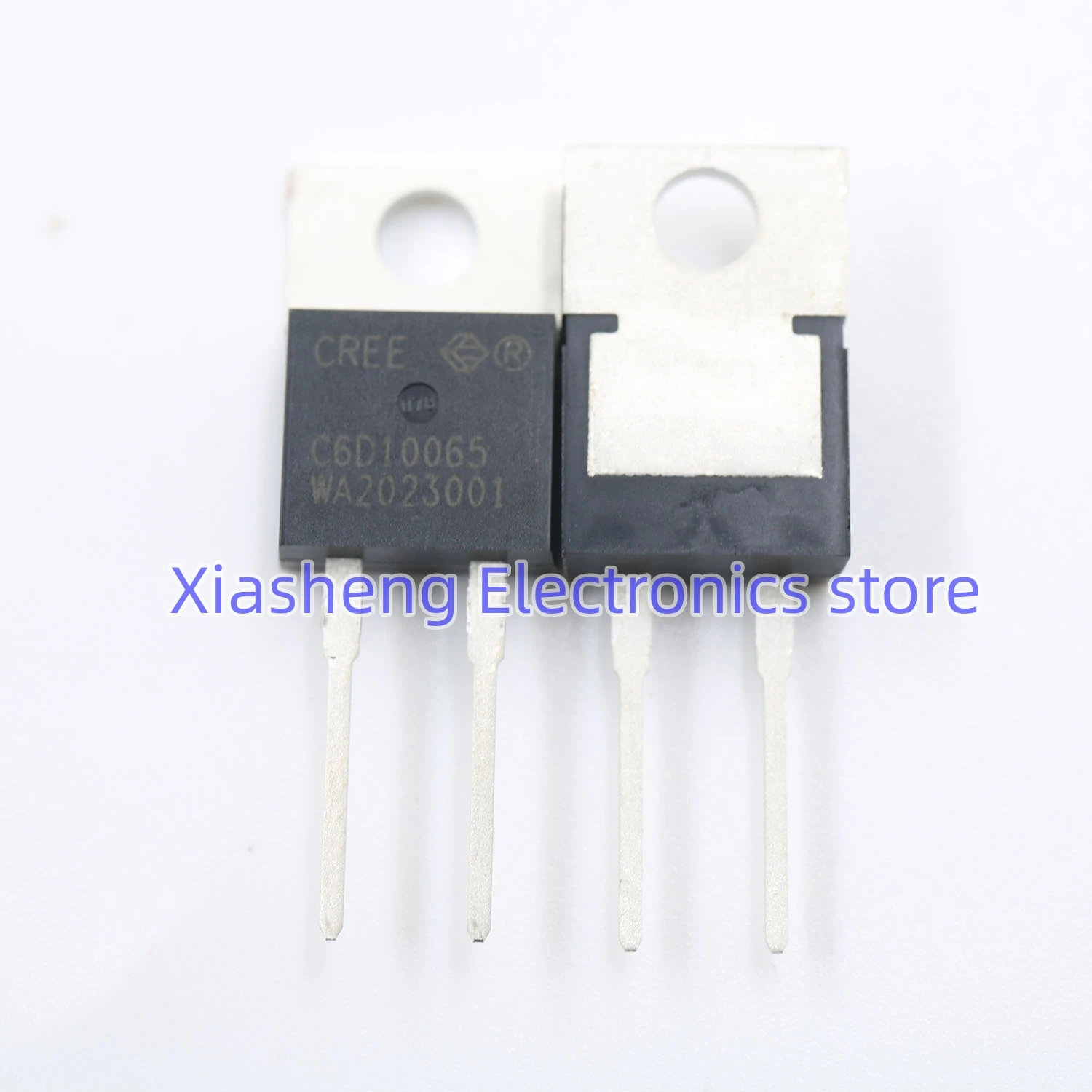 New Original 5Pcs C6D10065A C6D10065 TO-220-2 10A 650V Silicon Schottky Diode Good Quality
New Original 5Pcs C6D10065A C6D10065 TO-220-2 10A 650V Silicon Schottky Diode Good Quality