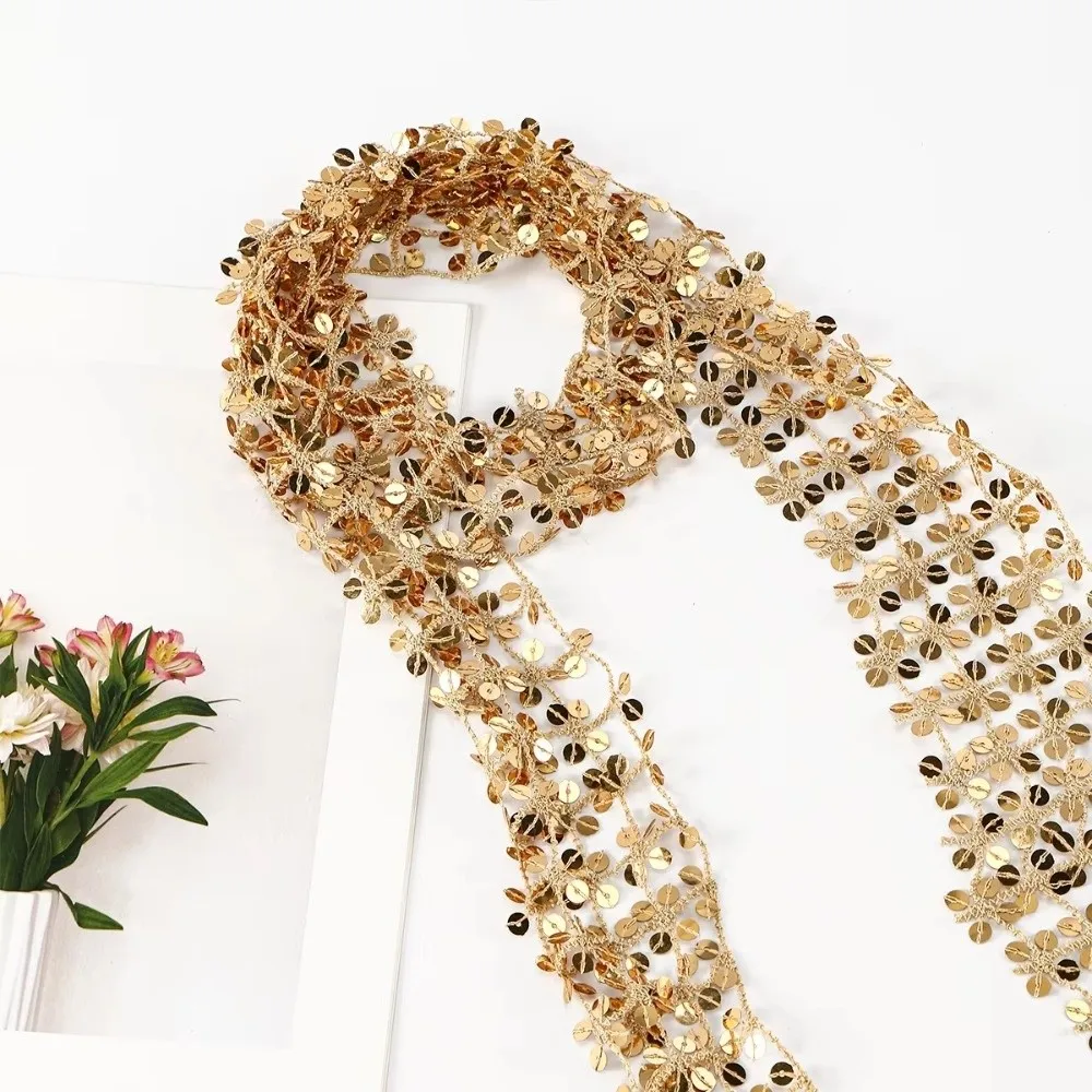 Fashion Shiny Sequin Sequin Scarf Hollow Glitter Embellished Neck Wrap Flower Shape Chic Headwrap for Women
Fashion Shiny Sequin Sequin Scarf Hollow Glitter Embellished Neck Wrap Flower Shape Chic Headwrap for Women