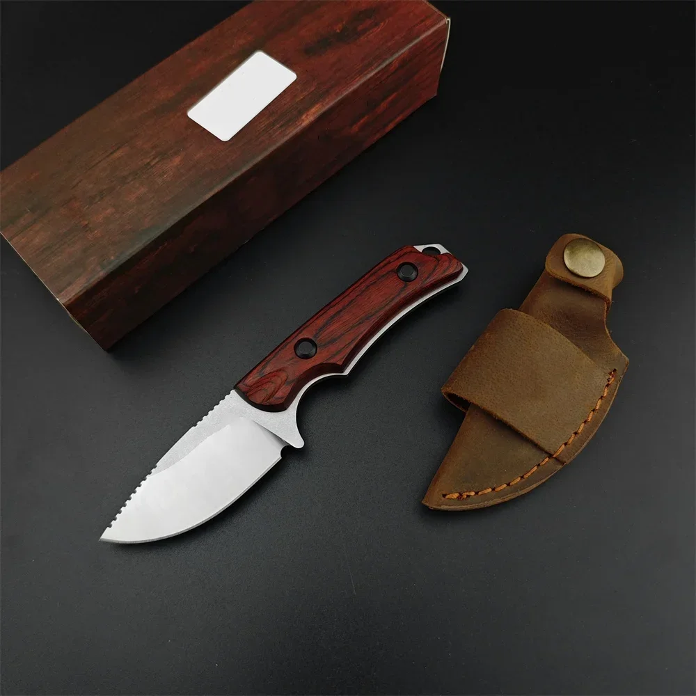 BM 15017 Outdoor Straight Knife 8Cr13Mov Fixed Blade Stable Wooden Handle and Cowhide Sheath Portable Outdoor Daily Cutting Tool
BM 15017 Outdoor Straight Knife 8Cr13Mov Fixed Blade Stable Wooden Handle and Cowhide Sheath Portable Outdoor Daily Cutting Tool