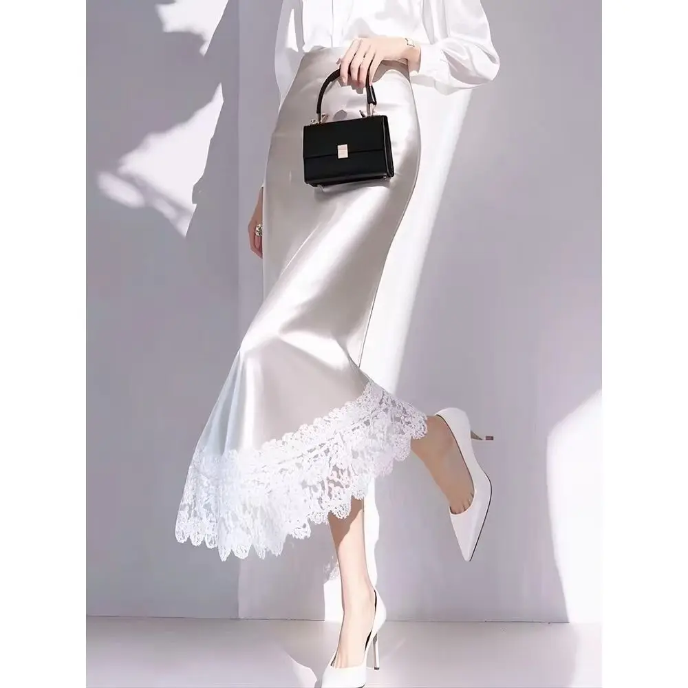 2025 Spring Summer Women High Waisted Lace Patchwork Black White Imitation Silk Pencil Skirt , Woman Slim Elegant Skirts
2025 Spring Summer Women High Waisted Lace Patchwork Black White Imitation Silk Pencil Skirt , Woman Slim Elegant Skirts