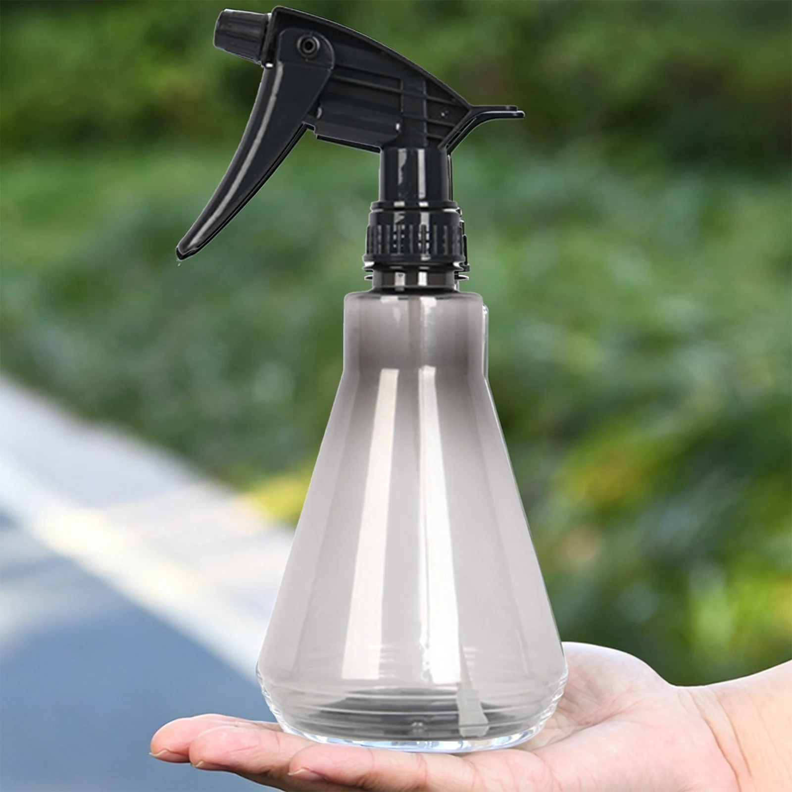1Pcs 500ml Refillable Sprayer Watering Disinfectant Spray Bottles for Gardening Green Plant Watering Plants
1Pcs 500ml Refillable Sprayer Watering Disinfectant Spray Bottles for Gardening Green Plant Watering Plants
