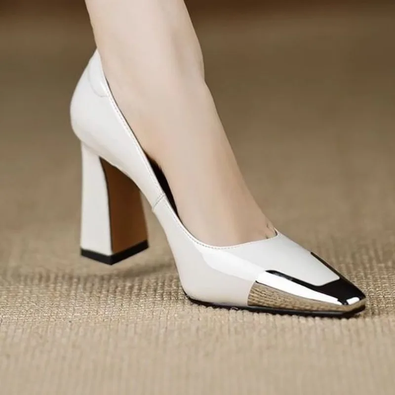 Women's New High Heel Shoes, 8.5cm Thick Heels, Square Toes, Shallow Mouth, Fashionable,Simple, Sexy, Commuting and Career,34-39
Women's New High Heel Shoes, 8.5cm Thick Heels, Square Toes, Shallow Mouth, Fashionable,Simple, Sexy, Commuting and Career,34-39