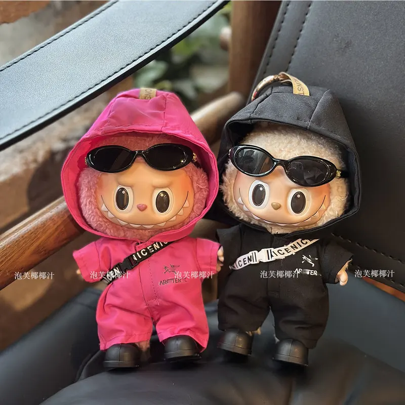 In Stock The 17cm Vinyl Pendant Of Labubu Doll Clothes Is One, Two, Three Generations Of Labubu Doll Cool Charge Clothes
In Stock The 17cm Vinyl Pendant Of Labubu Doll Clothes Is One, Two, Three Generations Of Labubu Doll Cool Charge Clothes