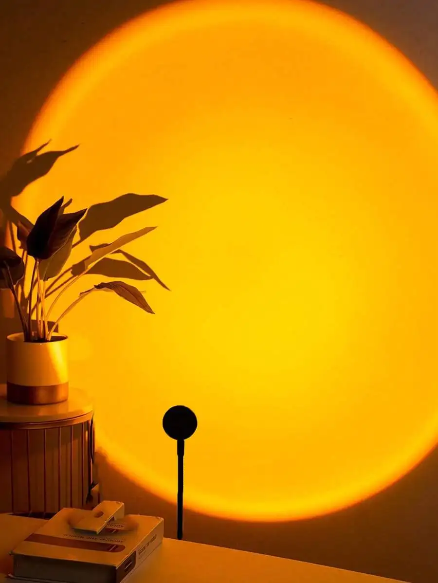 1pc Soft Tube USB Sunset Projection Lamp, Mini Projection Light For Indoor Decor, Photography Backdrop, Portable Ambiance Lamp
1pc Soft Tube USB Sunset Projection Lamp, Mini Projection Light For Indoor Decor, Photography Backdrop, Portable Ambiance Lamp