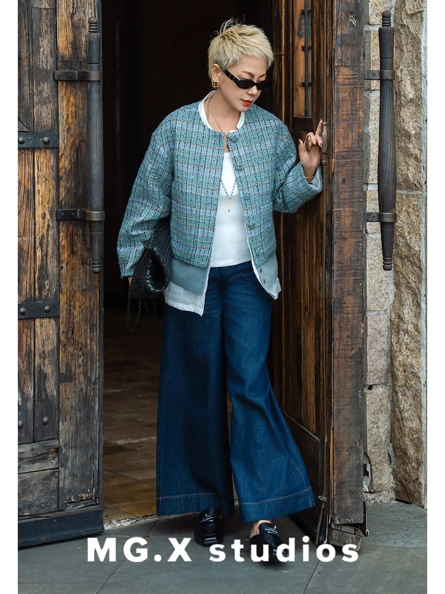 High Waist Wide Leg Jeans Stylish Versatile Loose Fit Denim Pants Retro Fashionable Ladies Straight Cut Cotton Trousers
High Waist Wide Leg Jeans Stylish Versatile Loose Fit Denim Pants Retro Fashionable Ladies Straight Cut Cotton Trousers