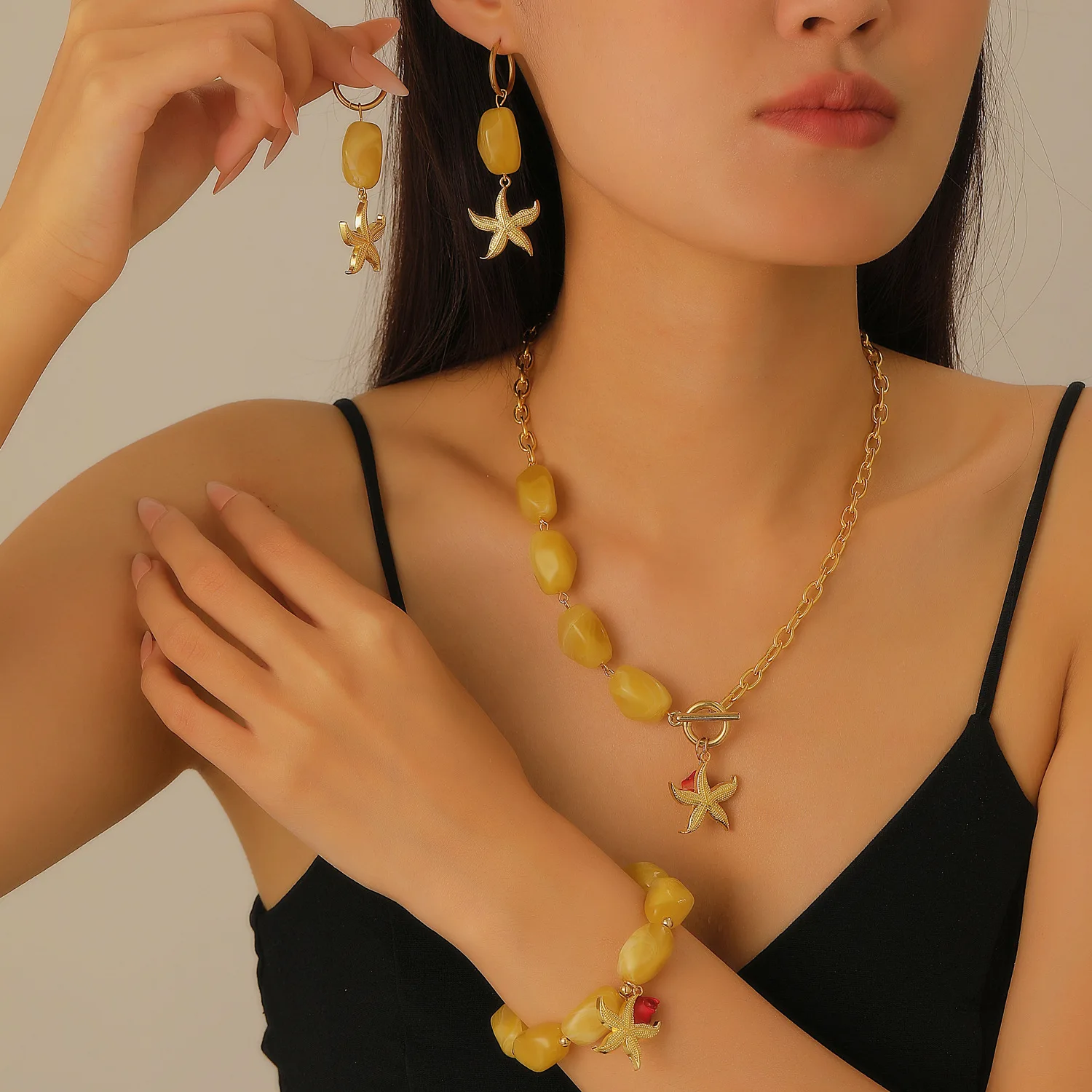 Ocean Style Starfish Necklace Yellow Beaded Chain Pendant Earrings Bracelet Women Beach Summer Accessories Sea Theme Jewelry Set
Ocean Style Starfish Necklace Yellow Beaded Chain Pendant Earrings Bracelet Women Beach Summer Accessories Sea Theme Jewelry Set