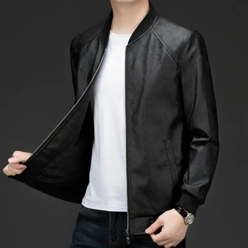 Модная мужская кожаная куртка с тиснением из зимней кожи в стиле B, теплые облегающие куртки и мотоциклетные куртки на молнии с лацканами 
Модная мужская кожаная куртка с тиснением из зимней кожи в стиле B, теплые облегающие куртки и мотоциклетные куртки на молнии с лацканами