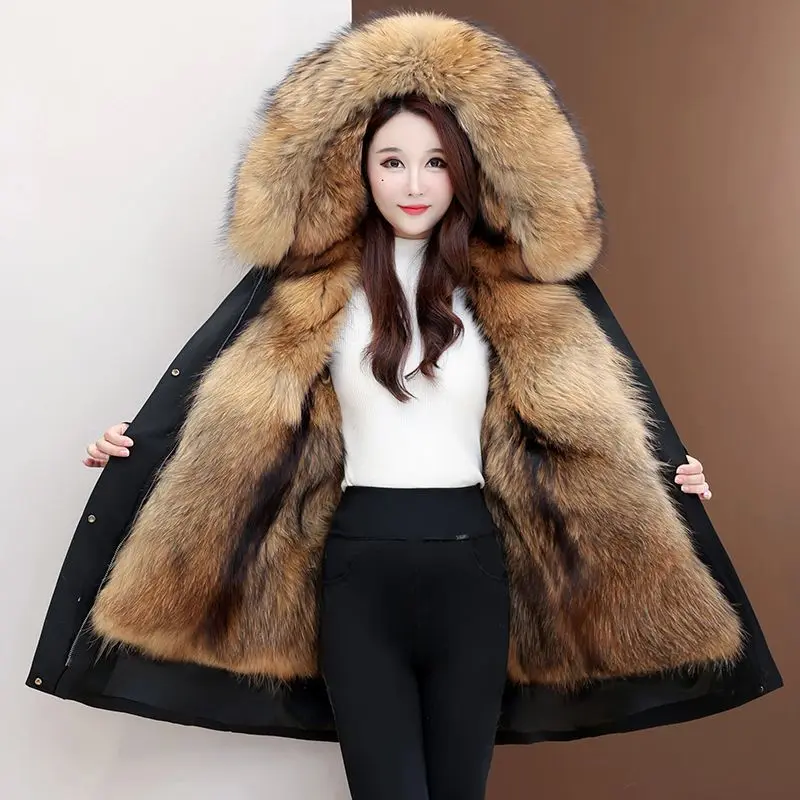 2025 зимняя модная женская шуба из искусственного меха, свободное теплое меховое интегрированное пальто с капюшоном
2025 зимняя модная женская шуба из искусственного меха, свободное теплое меховое интегрированное пальто с капюшоном