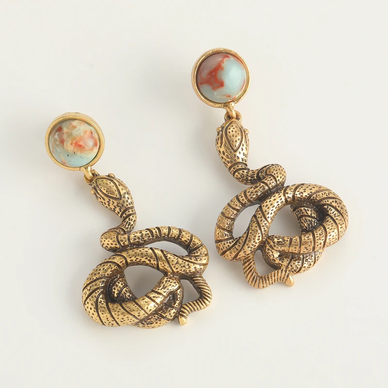 Vintage Gold Color Snake Drop Earrings Nature Stone Woman Antique Luxury Quality Jewelry Designer Gift Daily Formal 2025 New
Vintage Gold Color Snake Drop Earrings Nature Stone Woman Antique Luxury Quality Jewelry Designer Gift Daily Formal 2025 New