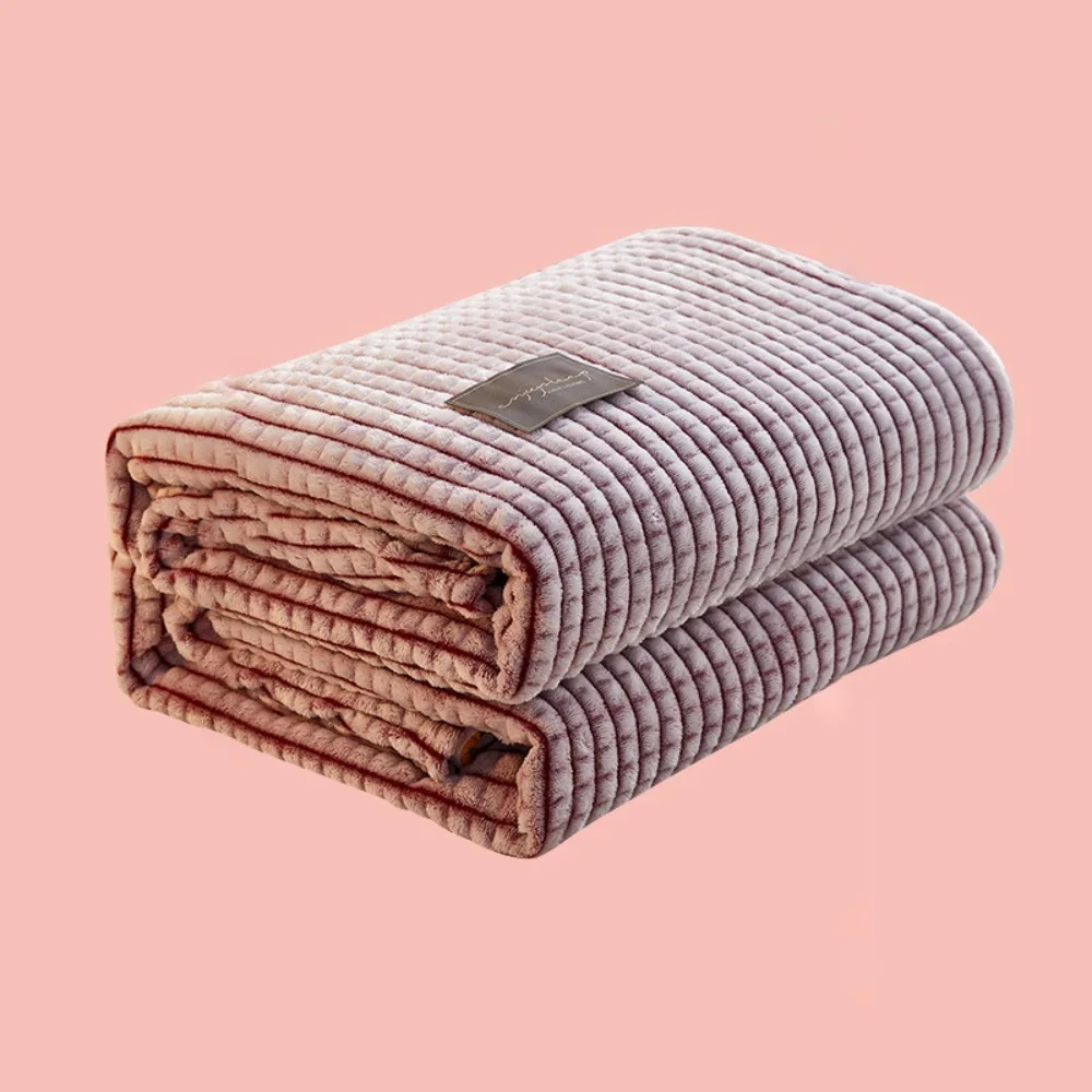 Household Solid Color Plaid Coral Fleece Blanket Skin-friendly Soft Nap Blanket Thickened Breathable Sofa Blanket Dormitory
Household Solid Color Plaid Coral Fleece Blanket Skin-friendly Soft Nap Blanket Thickened Breathable Sofa Blanket Dormitory