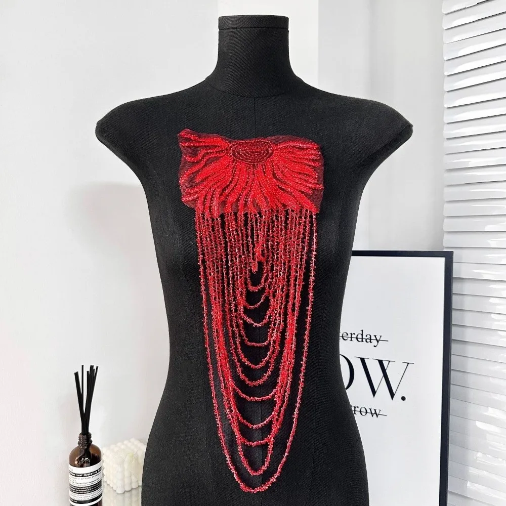 1PC Fringed Sequined Beaded Uniform Epaulets Unisex Removable Party Costume Epaulettes Shoulder Wrap DIY Decoration
1PC Fringed Sequined Beaded Uniform Epaulets Unisex Removable Party Costume Epaulettes Shoulder Wrap DIY Decoration