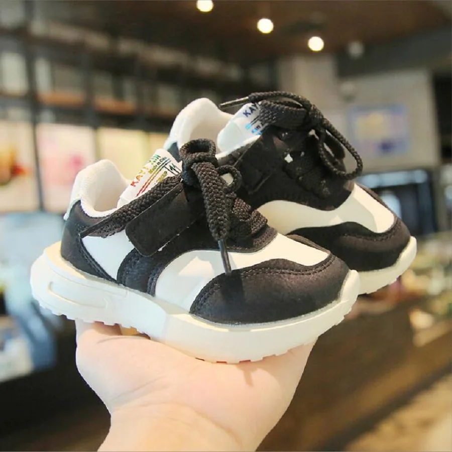Children's Casual Sports Shoes 2023 Autumn New Boys' Forrest Gump Shoes Non Slip Soft Sole Girls' Versatile Running Shoes 21-30
Children's Casual Sports Shoes 2023 Autumn New Boys' Forrest Gump Shoes Non Slip Soft Sole Girls' Versatile Running Shoes 21-30